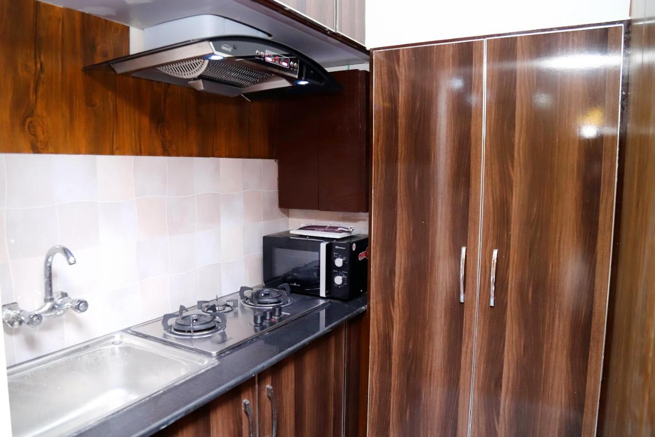 Adara Suites Лахор Экстерьер фото
