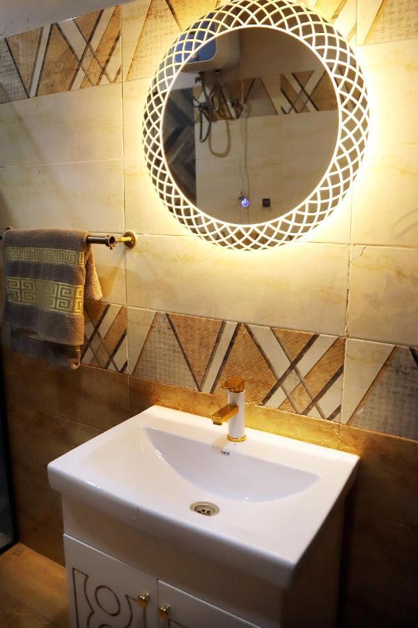 Adara Suites Лахор Экстерьер фото