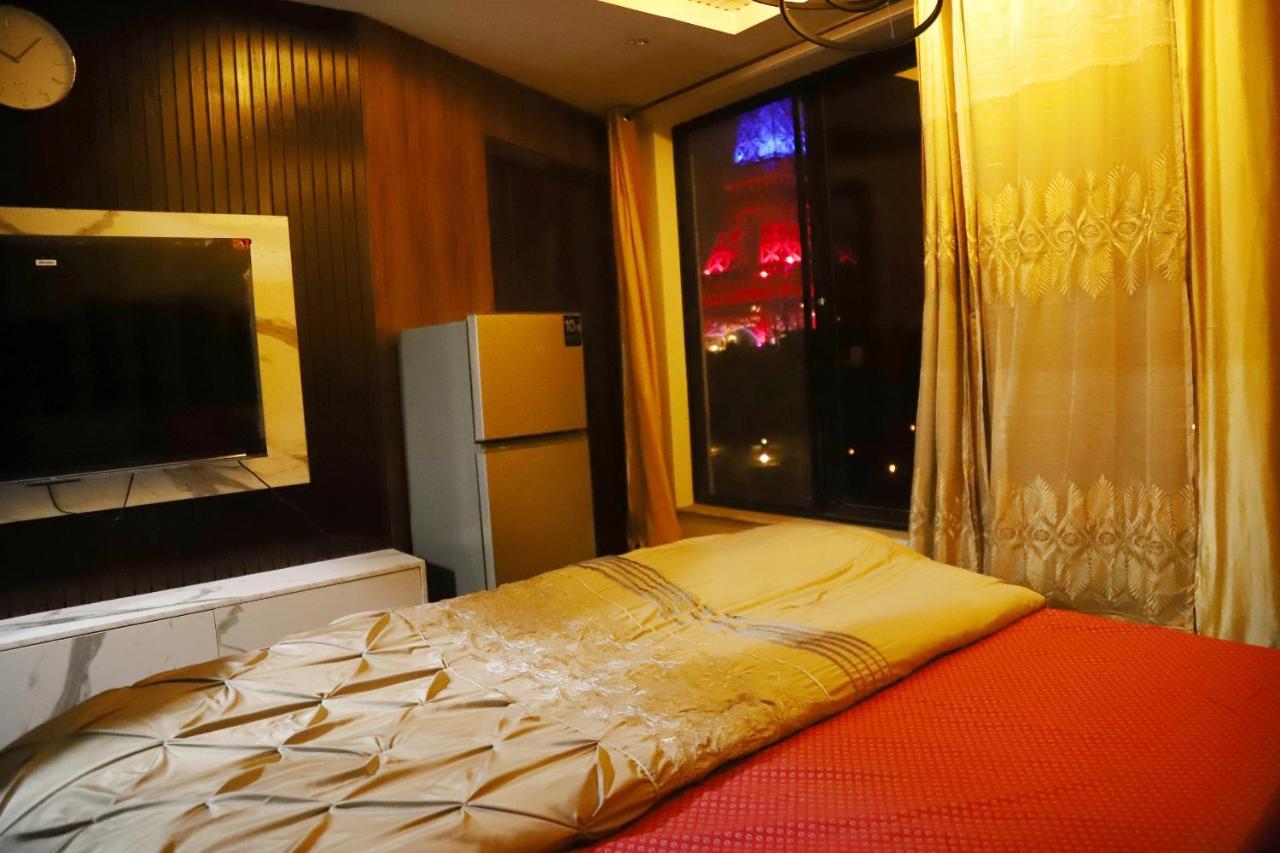 Adara Suites Лахор Экстерьер фото